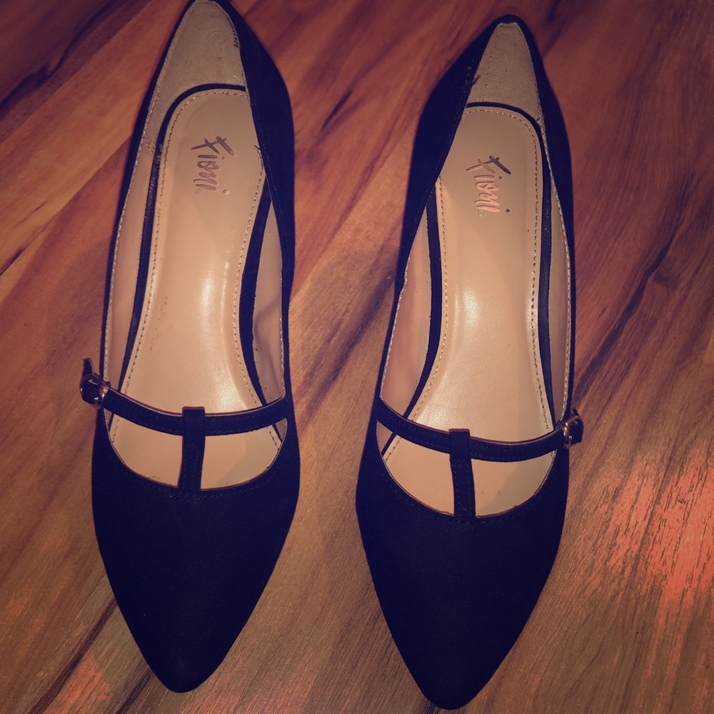 Black Suede Pumps